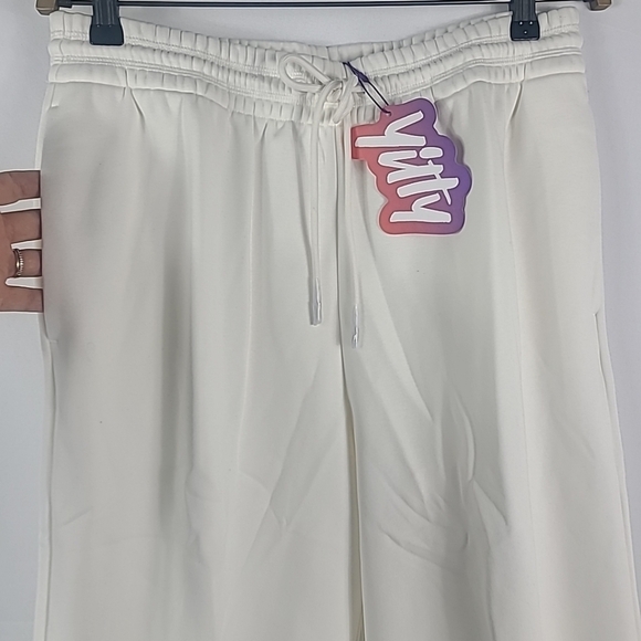 NEW Yitty Women's Cozy Fleece Everyday Jogger On My Ivories White Sz M NWT - Picture 2 of 7